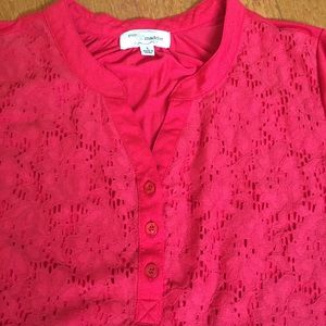 Red blouse 3/4 sleeve lace front